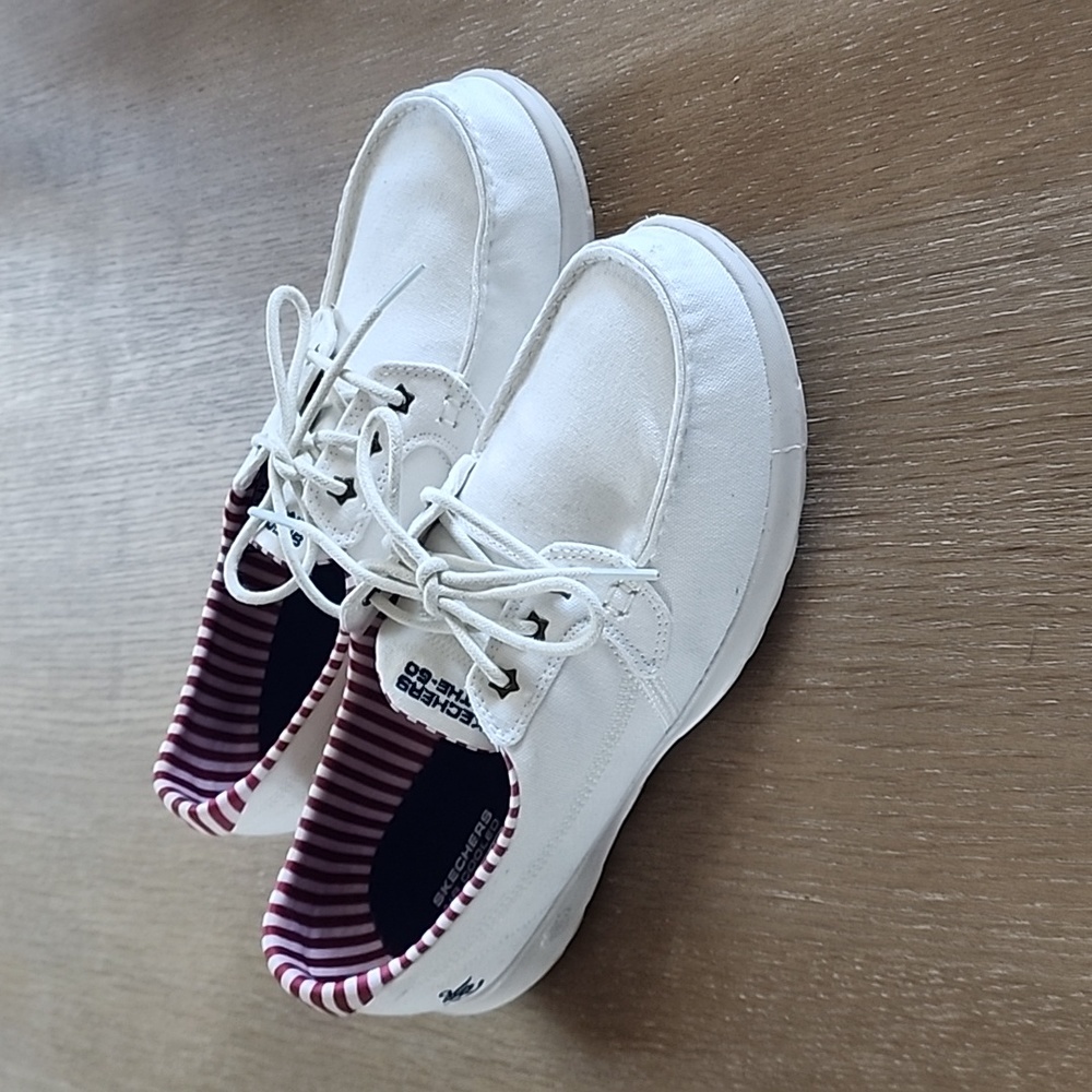 Skechers Women's GOwalk Lite Celebrate Boat Shoe (White) - Size 10